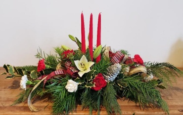 Holiday Traditions Centerpiece