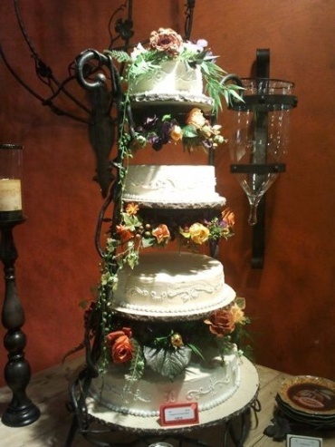 Marble / Wrought Iron Cake / Cupcake Stand