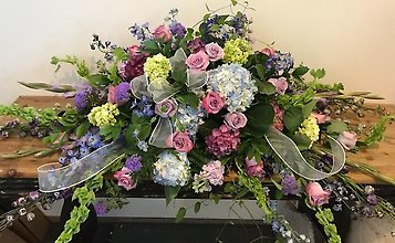 Garden Fresh Casket Spray