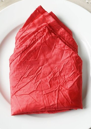 Red Crinkle Napkin