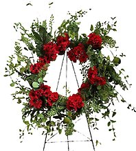 Geranium Wreath On Easel 30\"