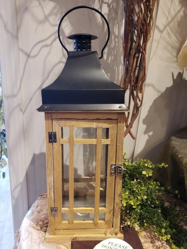 Wood Trellis Lantern Metal Top