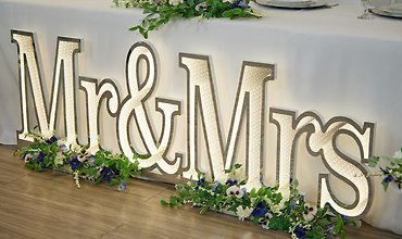 Mr Mrs LED Infinity Sign