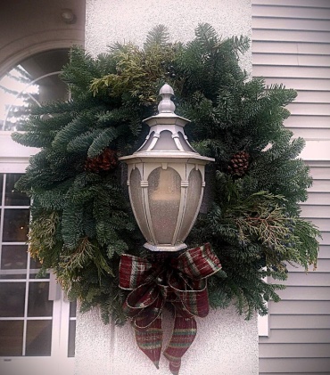 Wreath Deluxe 24\" Holiday Wreath SALE