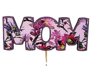 Wood \"MOM\" Sign