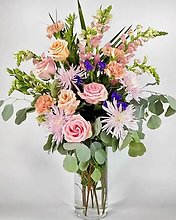 The Peachy Pink Bouquet